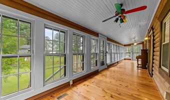 457 Muddy Creek Rd, Aurora, NC 27806