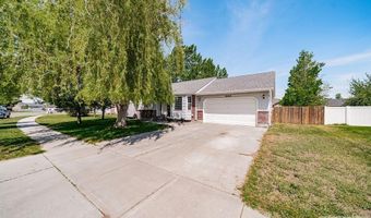 3889 Taylorview Ln, Ammon, ID 83406