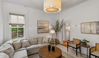 268 KING GEORGE St, Annapolis, MD 21401
