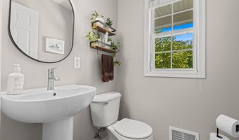 5616 Highbury Dr SE, Ada, MI 49301