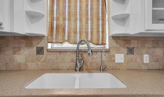 700 Taft St, Altus, OK 73521