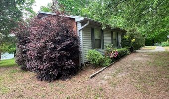 5899 Ashbrook Cir, Archdale, NC 27263