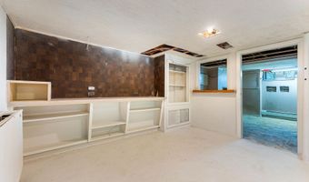 44 Sixth St, Auburn, ME 04210