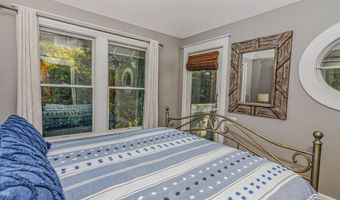 6 Keypost Ct, Bald Head Island, NC 28461
