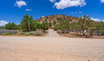 944 W Foothill Dr, Apple Valley, UT 84737