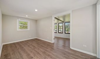 25176 W Linden Ln W, Antioch, IL 60002