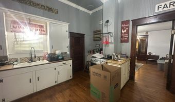 490 E Holley, Alba, TX 75410
