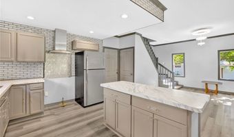 121 Lake St, Akron, OH 44301