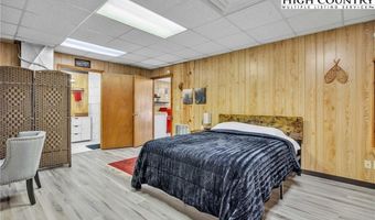 9211 NC Hwy 194 N Rd, Lansing, NC 28643
