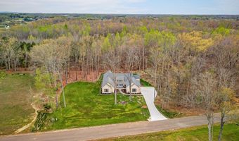 753 Vintage Dr, Baxter, TN 38544