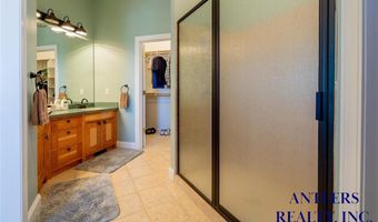 813 35th St, Cody, WY 82414
