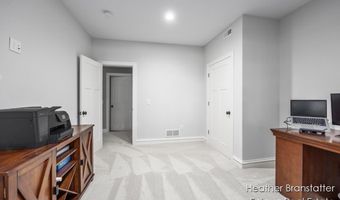 4936 W Village Trl SE, Ada, MI 49301