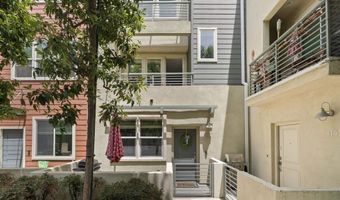 225 Royal Gln Unit #410, Escondido, CA 92025