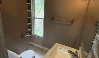 201 5 N Warner, Bay City, MI 48706