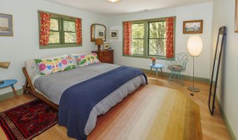 19 Bakertown Rd, Accord, NY 12404