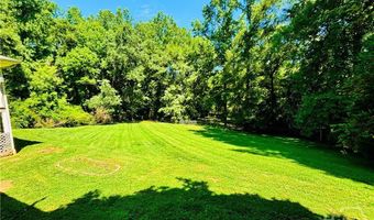 110 Saxon Woods Dr, Athens, GA 30607