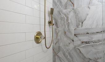 19080 SW BROOKLAWN Pl, Beaverton, OR 97003