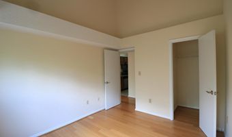 1639 CARRIAGE HOUSE Ter 1639-J, Silver Spring, MD 20904