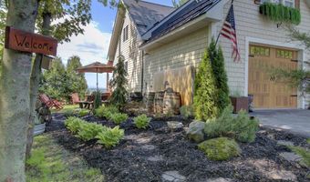635 Firehouse Rd, Alburgh, VT 05440