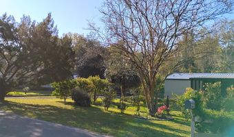 250 Bobby Cato St, Apalachicola, FL 32320