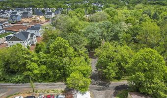 41170 LITTLE RIVER Tpke, Aldie, VA 20105