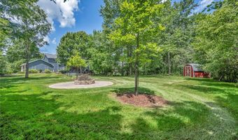 561 Willard Rd, Aurora, OH 44202