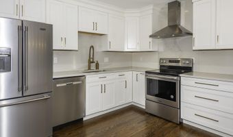 3305 Williamsburg Rd, Ann Arbor, MI 48108