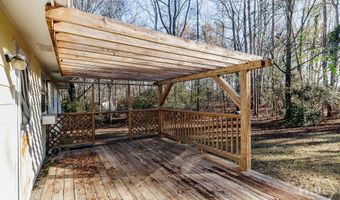 135 Longbranch Ct, Athens, GA 30605