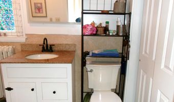 121 Summer St, Auburn, ME 04210