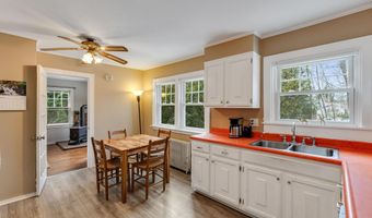 52 Biggs St, Barre, VT 05641