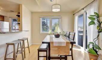 3425 Lakeshore Dr #4, Anchorage, AK 99517