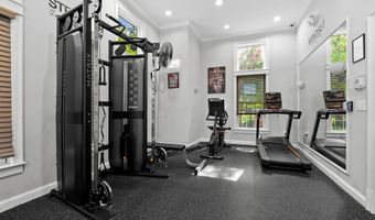 110 WATKINS POND Blvd 1-202, Rockville, MD 20850