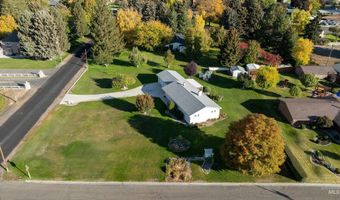 2593 Burton Ave, Burley, ID 83318