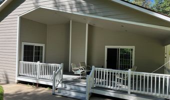 927 Bear Claw Rd, Clark Fork, ID 83811