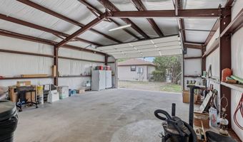 102 S Hackberry Dr, Alpine, TX 79830