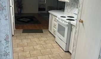 349 Waldorf Dr, Auburndale, FL 33823