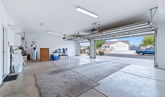 2318 Silverthorne Dr, Bullhead City, AZ 86442