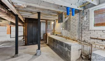 35 Northview St, Asheville, NC 28801