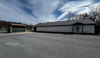 33 Transport Dr, Bennington, VT 05201