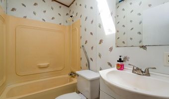 6 Joyce Ln, Raymond, NH 03077