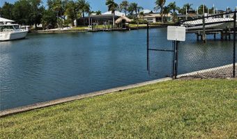 1028 APOLLO BEACH Blvd 19, Apollo Beach, FL 33572