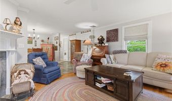 234 Lake Dr, Glocester, RI 02814