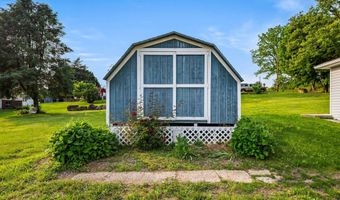 8255 MERTZTOWN Rd, Alburtis, PA 18011