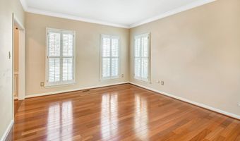 21102 RAINTREE Ct, Ashburn, VA 20147