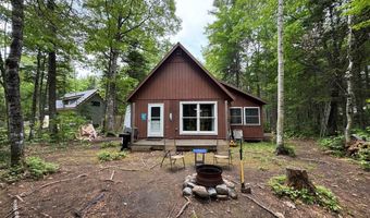 6 Maple Dr, Abbot, ME 04406