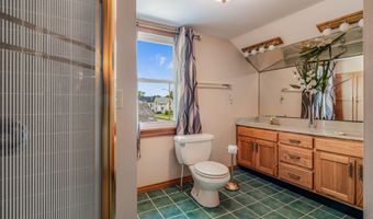 1209 S Jackson St, Auburn, IN 46706