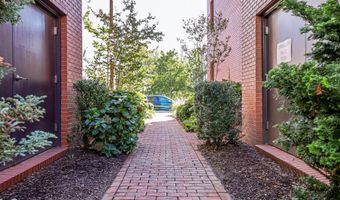 1224 MAIN LINE Blvd 102, Alexandria, VA 22301