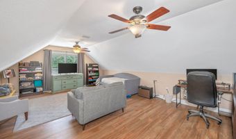 652 Tommy Eiland Rd, Baker, FL 32531