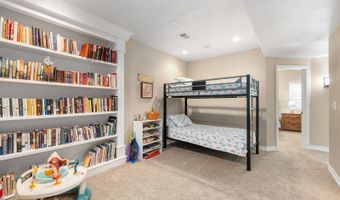 7610 HAWTHORNE Dr, Cheyenne, WY 82009