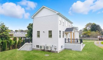 27 SOAR Way, Newport, RI 02840